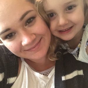 Meet your Posher, Brittnie